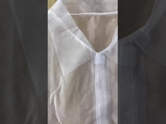 CE認証 使い捨てのラボコート 白 青 緑 紫 ピンク 赤 オレンジ ザイプ付き